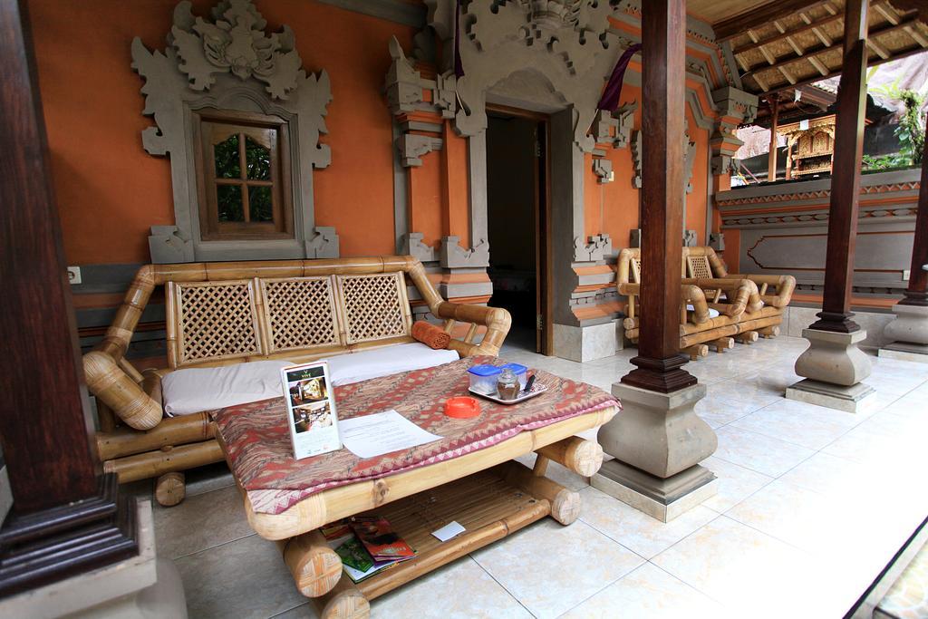Koming House Ubud Buitenkant foto