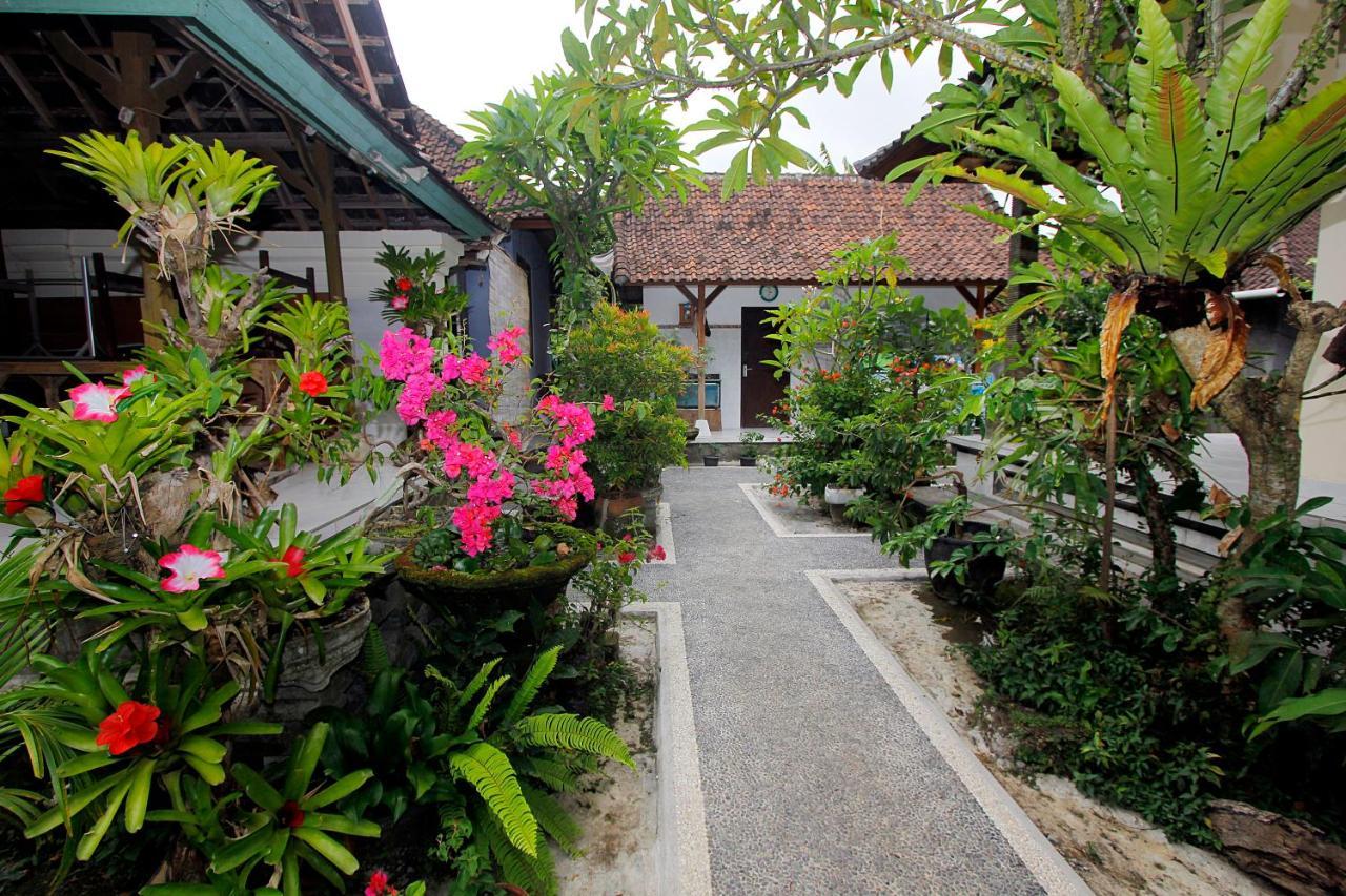 Koming House Ubud Buitenkant foto